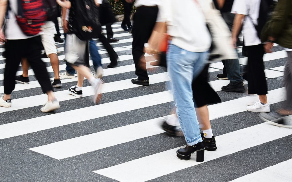 A guide: 10 daily habits to adopt to start getting more active